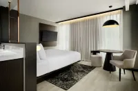 AC Hotel Burlington - 4-Sterne