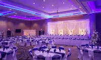 Homewood Suites by Hilton - West Fargo/Sanford Medical Center Area - Parkplatz