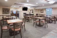 Holiday Inn Express Hotel & Suites Las Vegas, an IHG Hotel - breakfast
