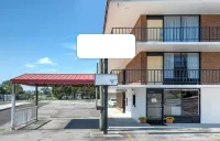 OYO克利夫蘭飯店，田納西州 - 停車場