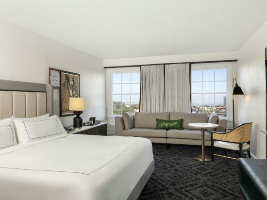 Mills House Charleston, Curio Collection by Hilton