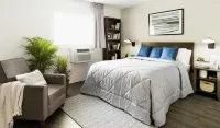 InTown Suites Extended Stay Colorado Springs - sarapan