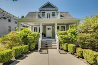 Walk to Capitol Campusstellar & Bloom Olympia' - 3-Star