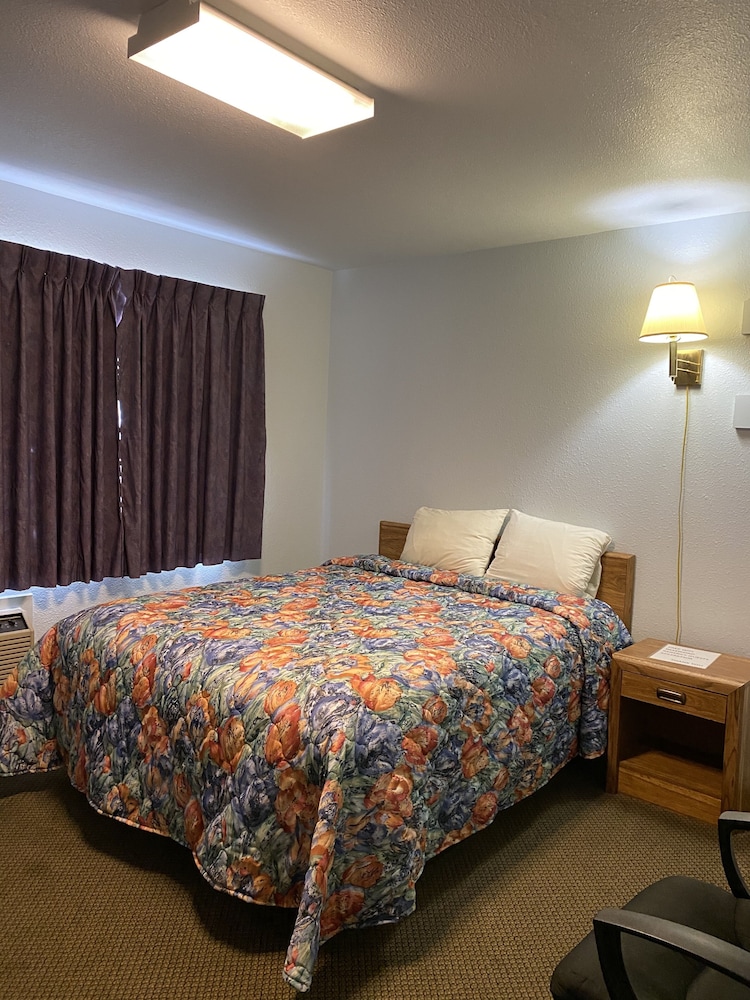 Regency Inn Comanche