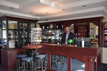 Hotel Buchholz Отели рядом с достопримечательностью «Holland-Park»