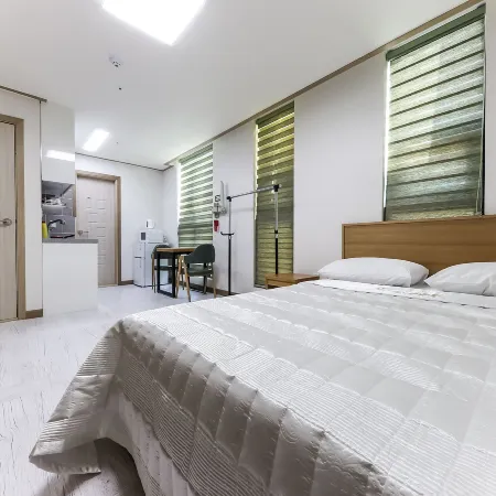 Daecheon 323 Condo