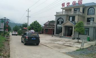 Chunxiao Inn, Jixian County