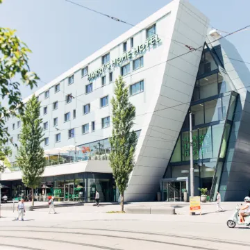 Harry's Home Hotel & Apartments