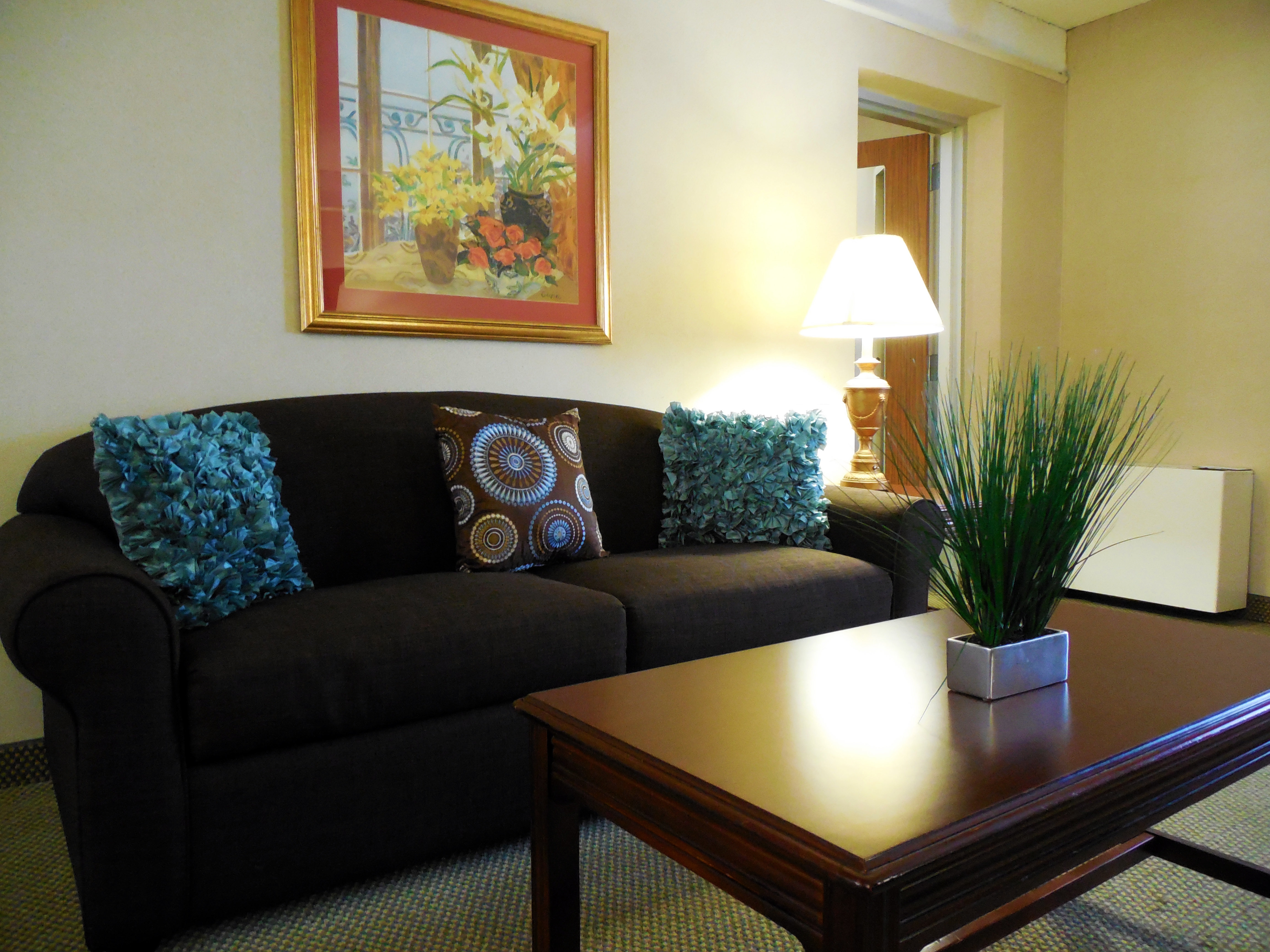 Eastland Suites Extended Stay Hotel & Conference Center Urbana