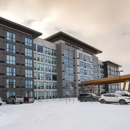 Sandman Signature Sherwood Park Hotel