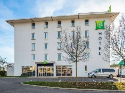 Ibis Styles Lyon Meyzieu Arena Stadium Hotels in Decines-Charpieu