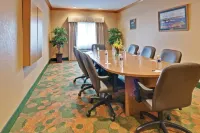 Holiday Inn Express Winfield - Teays Valley Hotels in Nitro