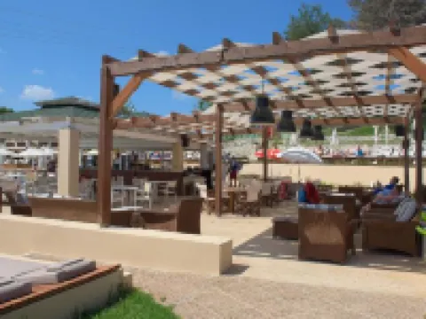 Akron Seascape Resort シダリオンのホテル