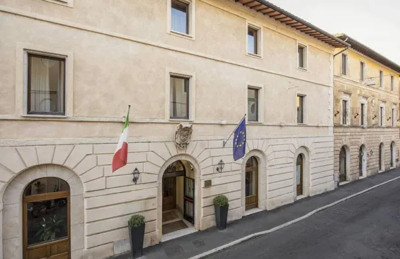 瑞雷斯聖比亞吉歐酒店