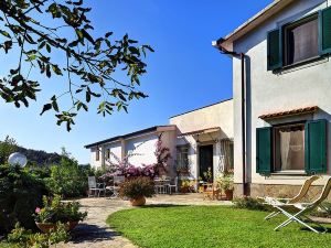 Lovely Apartment on a Panoramic Position with Lots of Nice Garden Corners