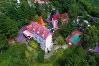 Sky Valle Hotel