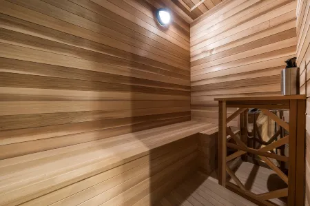 Bundang (Yatap Station) Breeze Hotel