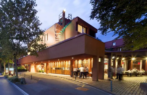 巴登公園温德姆華美達酒店