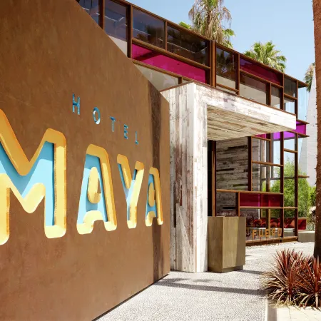 Hotel Maya