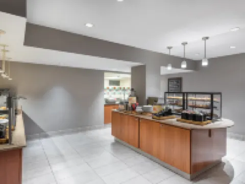 Hilton Garden Inn Tysons Corner Các khách sạn ở Tysons