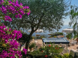 Amazing Villa Azalea Positano