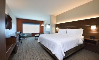 Holiday Inn Express & Suites Spring - Woodlands Area