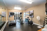 Sandman Hotel Vancouver Airport - Gym