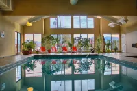 Holiday Inn & Suites OSOYOOS by IHG - Pools