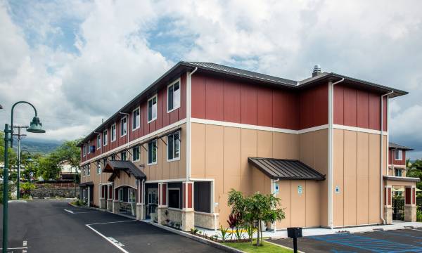 Holiday Inn Express & Suites Kailua-Kona by IHG