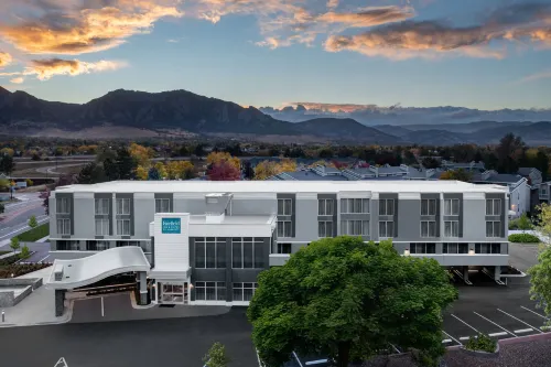 Fairfield Inn & Suites Boulder