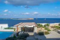 Irenes View Apartments Villa 5 - 5 Guests with Pool and Sea View in Agia Irini Hotel in zona Aeroporto di Paros
