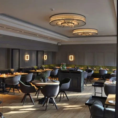 Hotel Eggers Hamburg Отели рядом с достопримечательностью «Станция метро "Берне"»