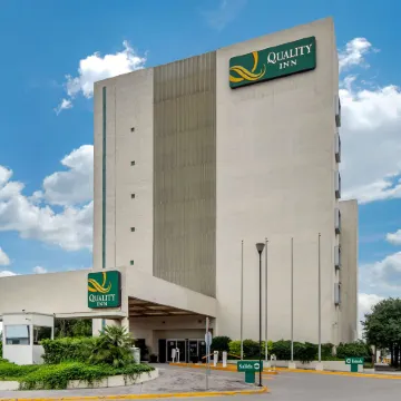 Quality Inn Monterrey la Fe