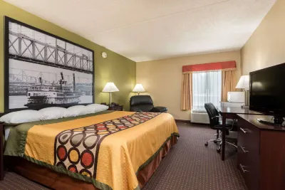 Super 8 by Wyndham Miamisburg Dayton S Area Oh Hotels near Clocktower Plaza Shopping Center