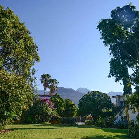 Hotel Hacienda Los Laureles