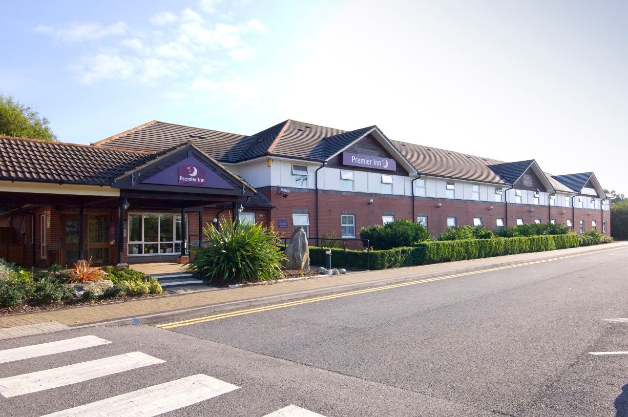 Premier Inn Bristol South Hotels in Bristol