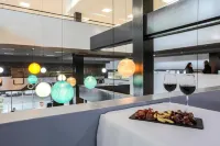 Hotel Chamartin the One