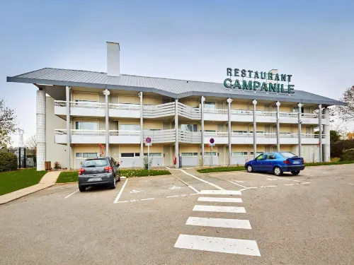 Campanile Dijon Nord - Toison d'Or - Parkering