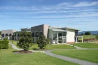 Springs Shoalhaven Nowra Hotels in Culburra Beach