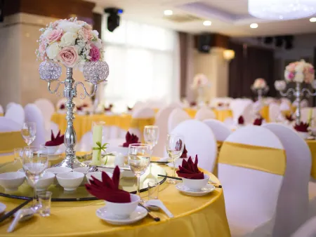 Royal Palace Hotel Отели в г. Туенкуанг