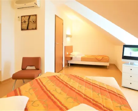 Beddy-Bye Hôtel Hotels in Contrexeville