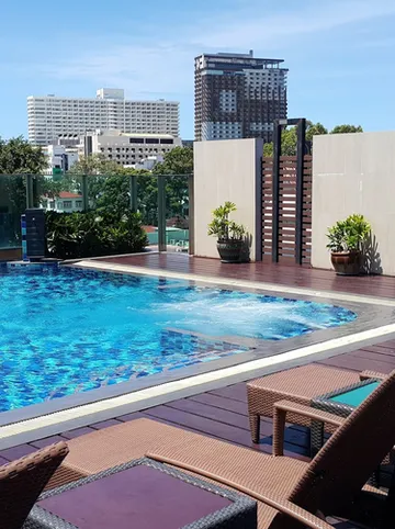 รูปภาพของเอพริล สวีท