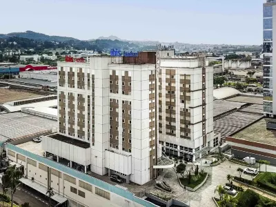 Ibis Tambore Hotels in Баруері