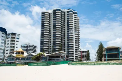 BreakFree Acapulco Hotel di Surfers Paradise