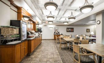 Comfort Inn & Suites Salmon Arm