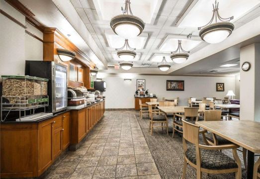 4. 컴포트 인 & ..