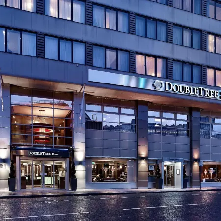 DoubleTree by Hilton London Victoria Отели рядом с достопримечательностью «Пимлико»
