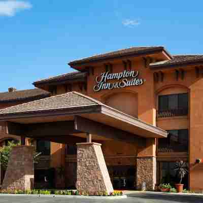 Hampton Inn & Suites Temecula Hotel Exterior