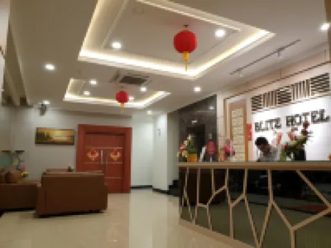 Blitz Hotel Batam Centre