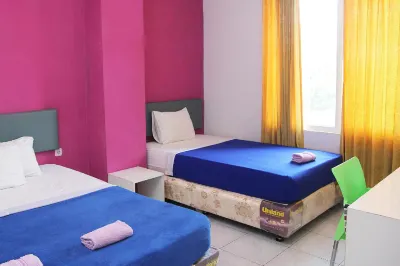Griya Surya Hostel Hotel a 